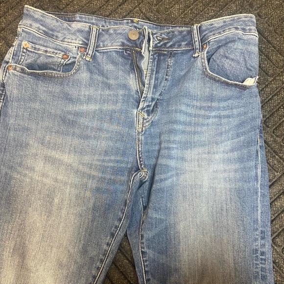 Jeans - Picture 2 of 4